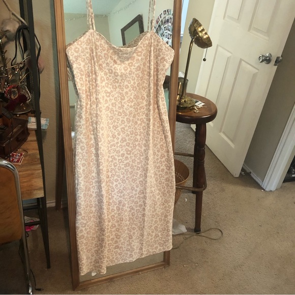 a new day Dresses & Skirts - XL Target Slip Dress Floral Beige NWT